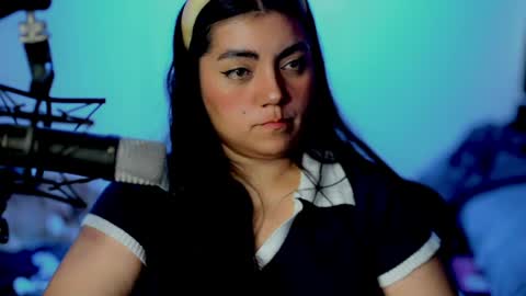 Snapshot of poppykens chatting on May 11, 8:39 pm Poppy Kensington online show from May 11, 8:39 pm