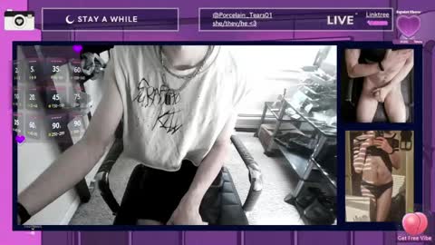Snapshot of porcelain_tears01 chatting on May 28, 12:13 pm porcelain_tears01 online show from May 28, 12:13 pm