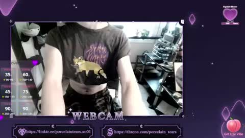 Snapshot of porcelain_tears01 chatting on July 8, 11:26 am porcelain_tears01 online show from July 8, 11:26 am