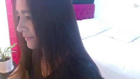 porcelainlux online show from February 16, 3:48 pm