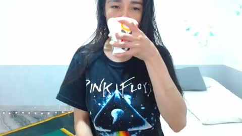 porcelainlux online show from December 17, 3:12 am