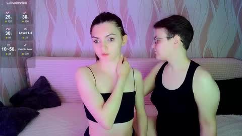 Ana and Tati online show from September 28, 7:30 pm