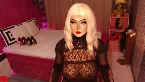 pornstarshaina online show from December 22, 6:48 pm