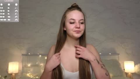 Snapshot of porshes chatting on February 7, 4:14 pm HERES SILVIA AND OlIVIA WELCOME EVERYONE LOVENSE DOMI REACT TO YOUR TIPS LETS MAKE A GREAT SHOW TOGETHER online show from February 7, 4:14 pm