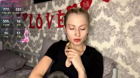 Snapshot of porshes chatting on September 19, 6:37 am HERES SILVIA AND OlIVIA WELCOME EVERYONE LOVENSE DOMI REACT TO YOUR TIPS LETS MAKE A GREAT SHOW TOGETHER online show from September 19, 6:37 am
