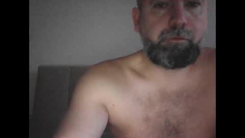 Snapshot of porw23 chatting on December 15, 6:28 am porw23 online show from December 15, 6:28 am