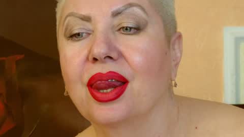 LADY POSH online show from December 28, 4:30 am