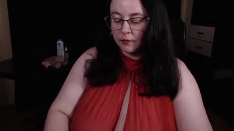 Snapshot of posh_mistress chatting on November 3, 12:57 am PoshMistres online show from November 3, 12:57 am