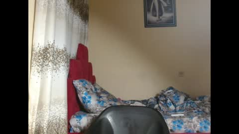 Snapshot of posh_studio1 chatting on July 30, 4:33 am luna online show from July 30, 4:33 am
