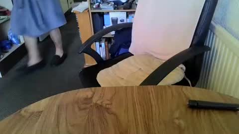 poshman65 online show from October 16, 11:33 am