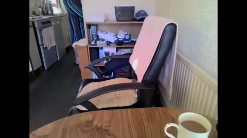 poshman65 online show from March 2, 10:44 am