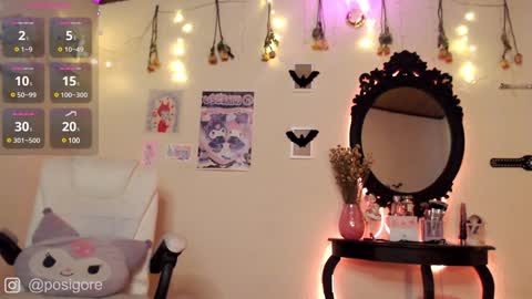 Snapshot of posigore chatting on December 11, 6:52 pm Anna Goth independient model online show from December 11, 6:52 pm