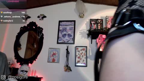 Snapshot of posigore chatting on January 27, 10:49 pm Anna Goth independient model online show from January 27, 10:49 pm