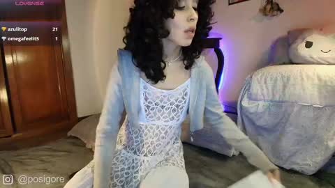 Snapshot of posigore chatting on February 26, 8:54 pm Anna Goth independient model online show from February 26, 8:54 pm