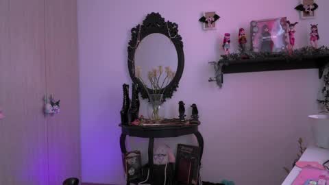 Anna Goth independient model online show from April 9, 7:41 pm
