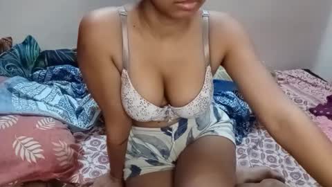 poulomi online show from February 25, 4:42 pm