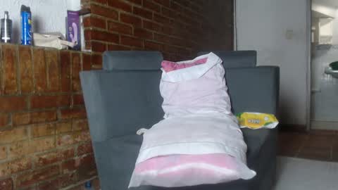 Snapshot of poutyseleny chatting on January 30, 3:40 pm poutyseleny online show from January 30, 3:40 pm