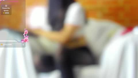 Snapshot of poutyseleny chatting on February 17, 11:55 am poutyseleny online show from February 17, 11:55 am