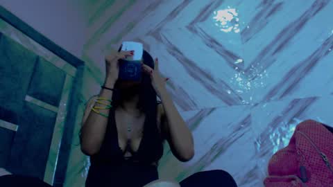 Snapshot of poutyseleny chatting on March 12, 3:02 am poutyseleny online show from March 12, 3:02 am