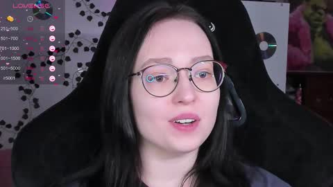 Robyn online show from February 22, 3:10 pm