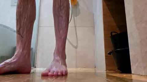 Snapshot of powermute22 chatting on October 10, 11:20 am Big Dick online show from October 10, 11:20 am