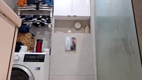 Snapshot of powermute22 chatting on January 8, 8:38 am Big Dick online show from January 8, 8:38 am