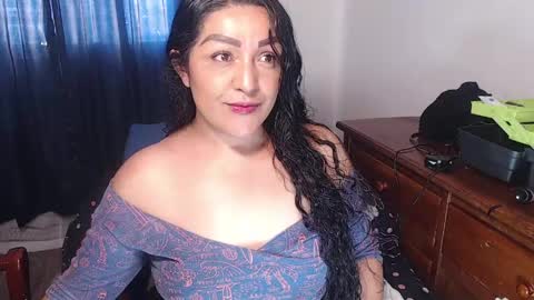 maryana online show from May 25, 1:39 pm