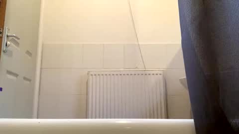 pr3ttyxlu5h online show from January 5, 10:53 am