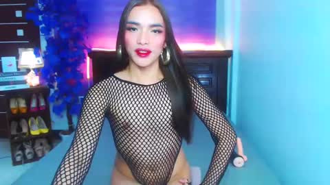 Snapshot of preciosa_banks69 chatting on December 23, 8:55 am preciosa_banks69 online show from December 23, 8:55 am