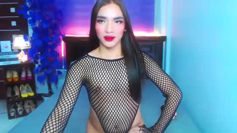 Snapshot of preciosa_banks69 chatting on December 23, 12:08 pm preciosa_banks69 online show from December 23, 12:08 pm