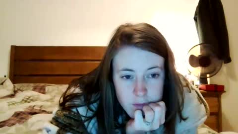 Snapshot of pregnantlucyrose chatting on March 2, 7:32 pm Milf Lucy Roseee online show from March 2, 7:32 pm