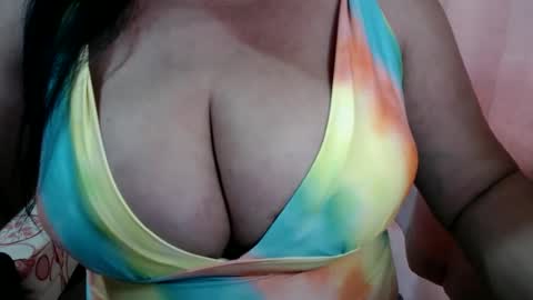 WELCOME IM SINGLE PREGNANT REALLY HARD TO BE A SINGLE WITH TWIN SO PLS STOP BEING RUDELIARWASTING TIME. BE CONSIDERATE. TNX online show from October 28, 7:12 am