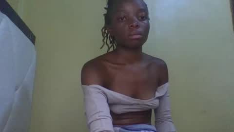 Snapshot of prekky chatting on February 28, 7:15 pm lynn online show from February 28, 7:15 pm