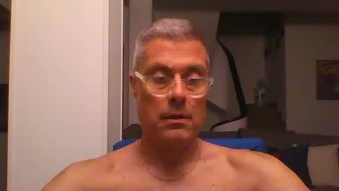prendimisubito online show from July 1, 11:48 pm