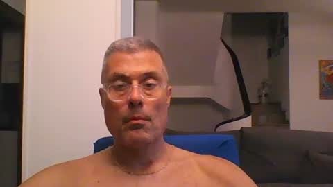 prendimisubito online show from August 3, 10:02 pm