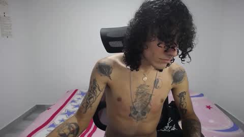 Plux online show from October 13, 6:08 pm