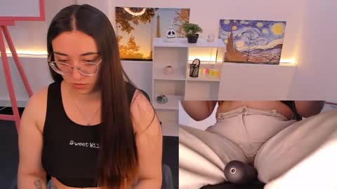 Camila  online show from October 16, 1:01 pm