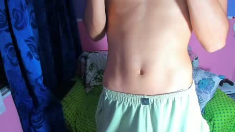 Snapshot of pressure_xxx_420 chatting on April 5, 9:28 am PRESSURE online show from April 5, 9:28 am