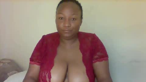 Snapshot of prettie_diva0 chatting on February 14, 2:58 pm Prettie diva online show from February 14, 2:58 pm