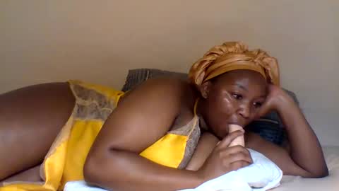 Snapshot of prettie_diva0 chatting on February 26, 3:00 pm Prettie diva online show from February 26, 3:00 pm