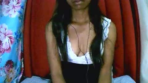 Snapshot of prettiethalia chatting on November 19, 7:36 pm prettiethalia online show from November 19, 7:36 pm