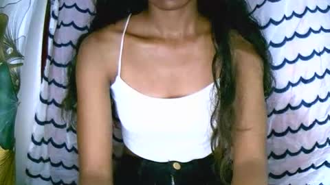 Snapshot of prettiethalia chatting on January 8, 7:49 pm prettiethalia online show from January 8, 7:49 pm