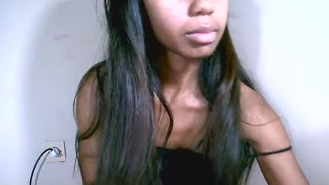 Snapshot of prettiethalia chatting on February 17, 7:09 pm prettiethalia online show from February 17, 7:09 pm