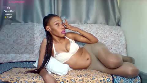 pretty253 online show from February 7, 6:33 pm