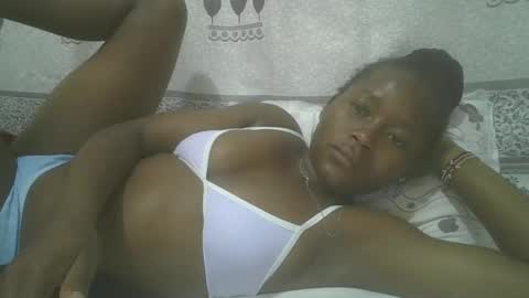 abella online show from February 10, 7:17 pm