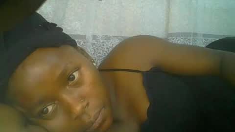 abella online show from October 6, 9:45 pm