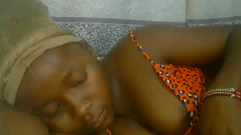 abella online show from October 11, 2:37 pm