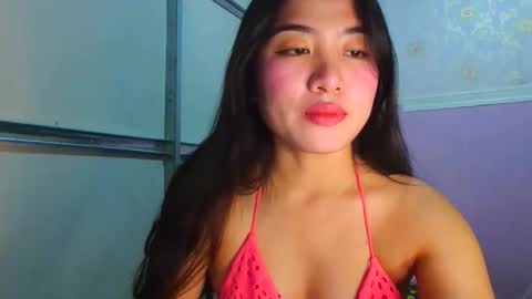 Snapshot of pretty_am chatting on April 20, 4:43 pm pretty_am online show from April 20, 4:43 pm