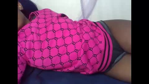 pretty_ass07 online show from March 5, 4:36 pm