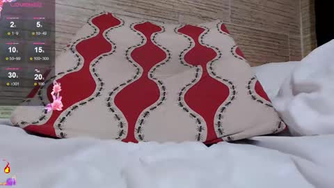 pretty_cristal22 online show from September 24, 2:31 pm